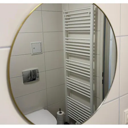 City Center Apartment For 6 דירה ווינר נוישטאדט
